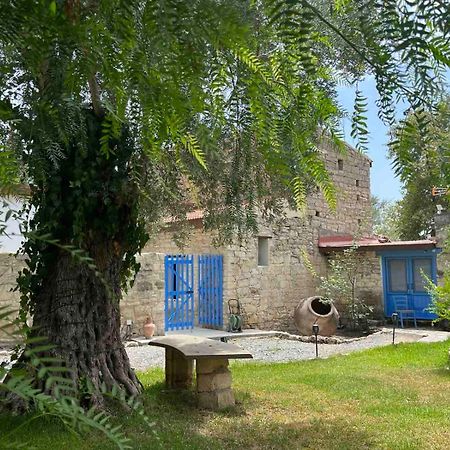 Gasthaus Cecilias Courtyard Malya Exterior foto